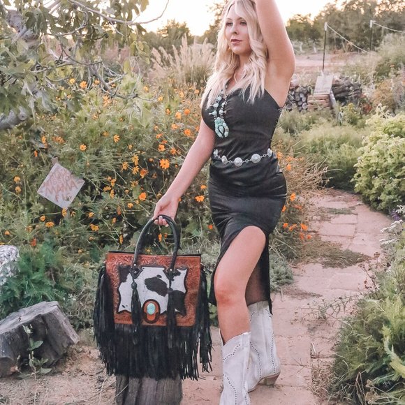 The Nashville Gunner a Haute Southern Hyde by Beth Marie Exclusive - Picture 10 of 11